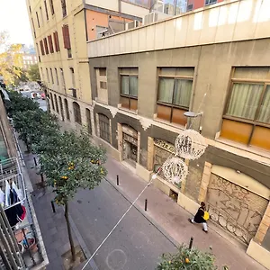 Aparteasy - Gracia Apartment Barcelona
