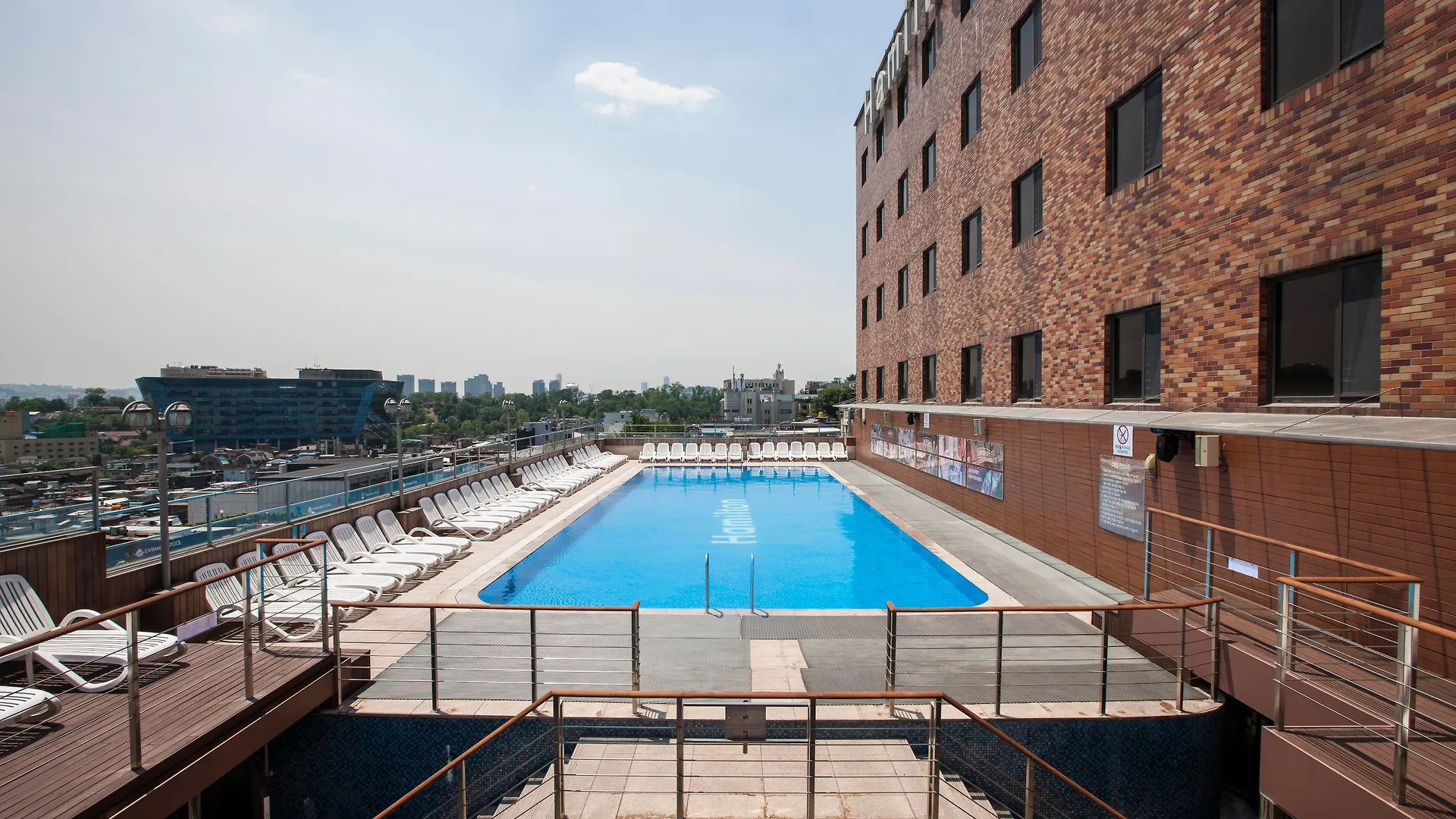 Hamilton Hotel Seul 3*,  Güney Kore